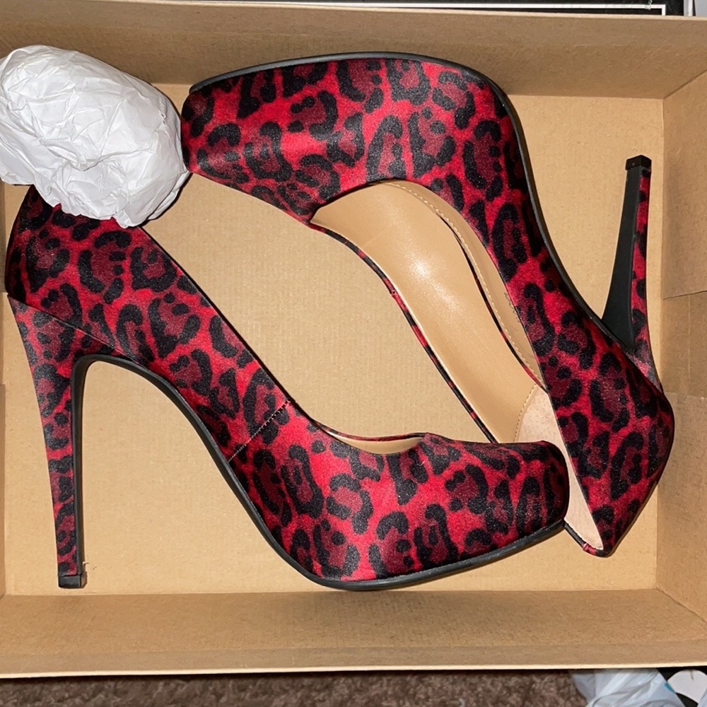 Jessica Simpson - Parish
